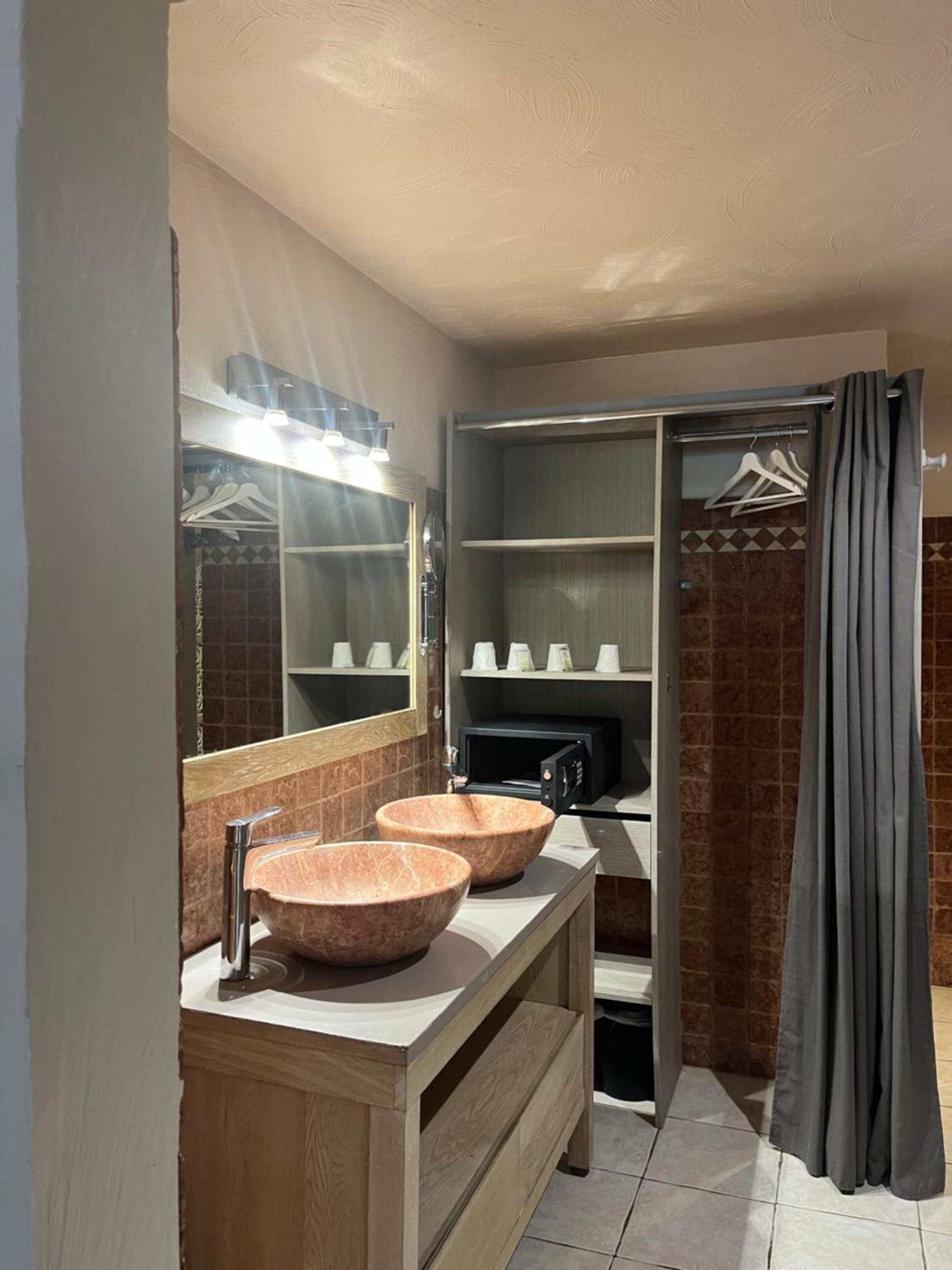 Hotel La Nartelle Sainte-Maxime Ngoại thất bức ảnh