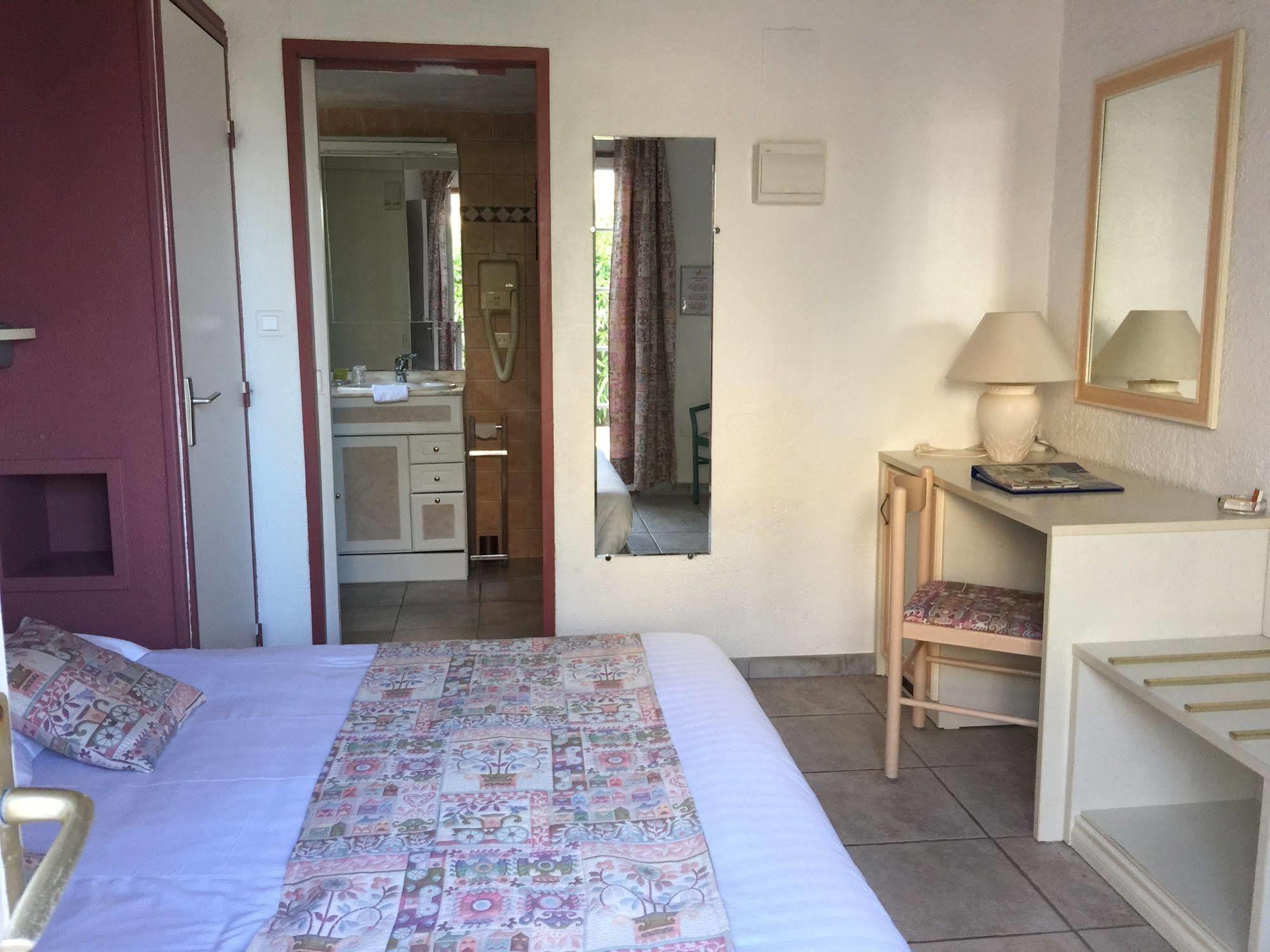 Hotel La Nartelle Sainte-Maxime Ngoại thất bức ảnh